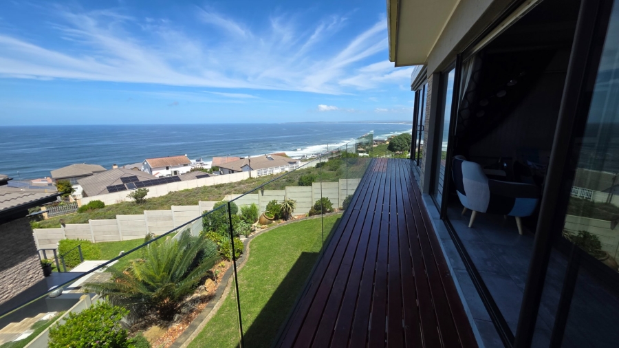 3 Bedroom Property for Sale in Dana Bay Western Cape